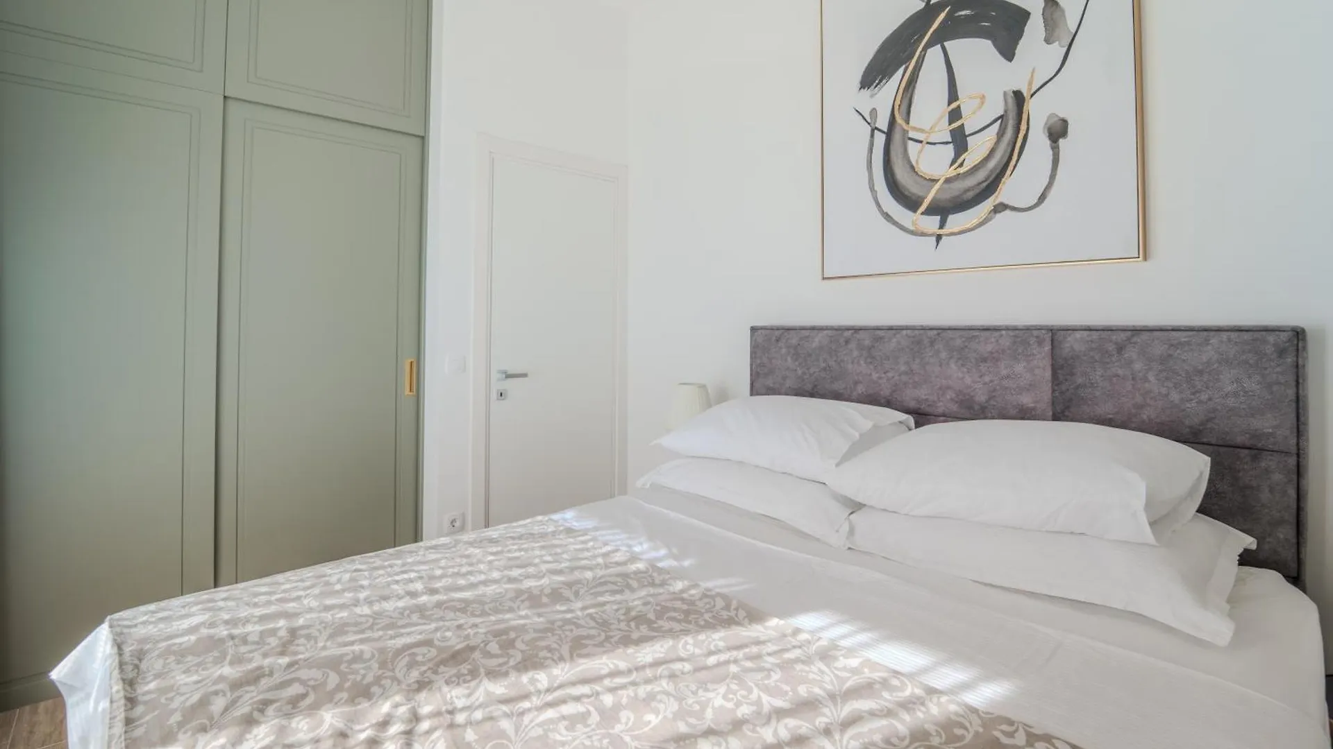 Citypoint Residence Zadar 0*,  Croatia